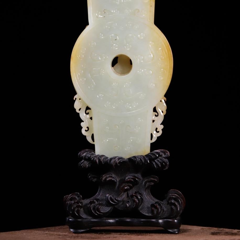 A beautiful Hetian jade dragon gui - 6