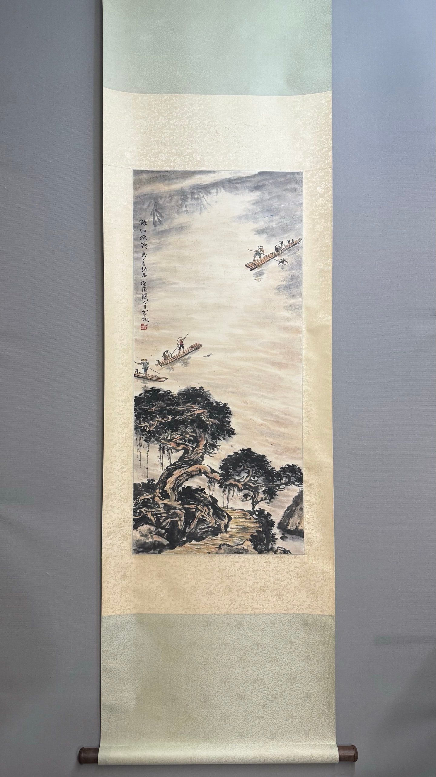 A picture of Guan Shanyue's fishing raft on the Li River: Guan Shanyue's fishing raft on the Li River Size:99x44cm (The Dimensions Of All Batches Are Manually Measured.If You Need More Detailed Information, Please Contact Our Customer