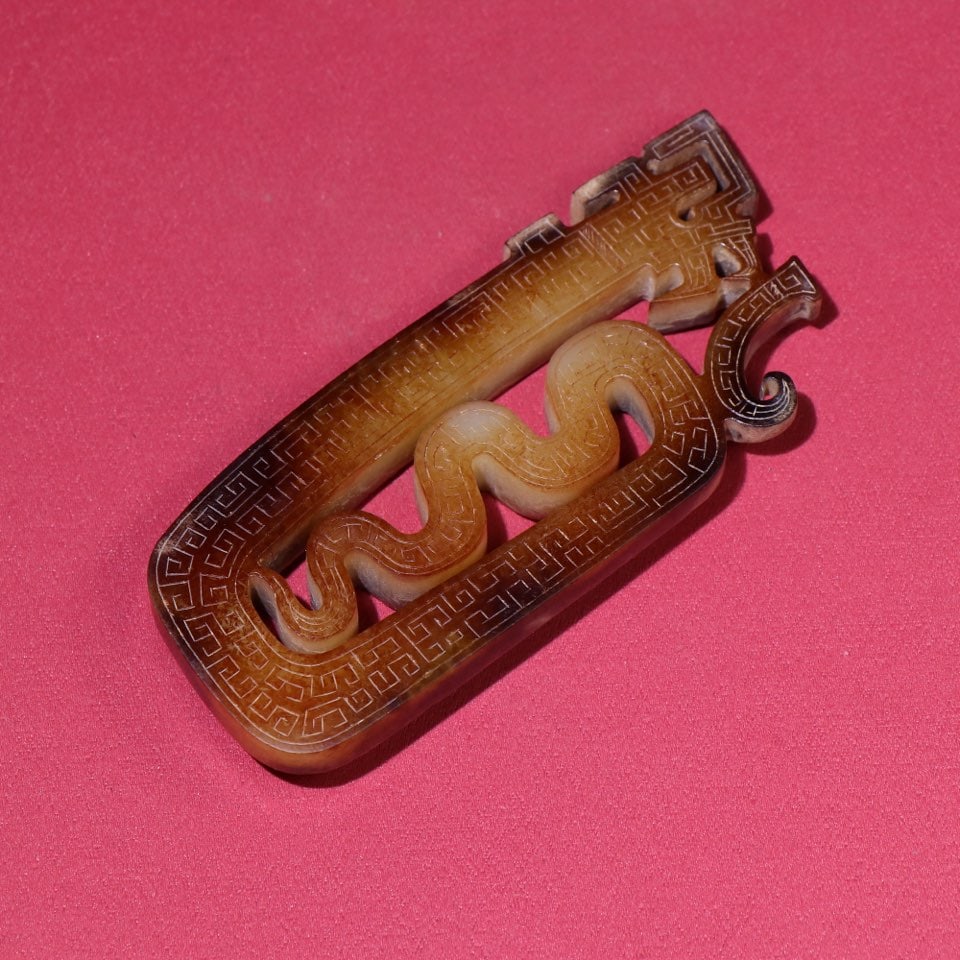 A beautiful red dragon pendant - 3