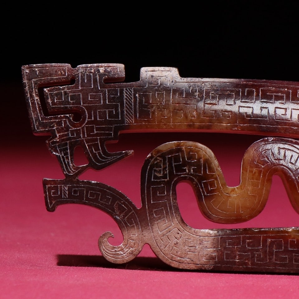 A beautiful red dragon pendant - 5