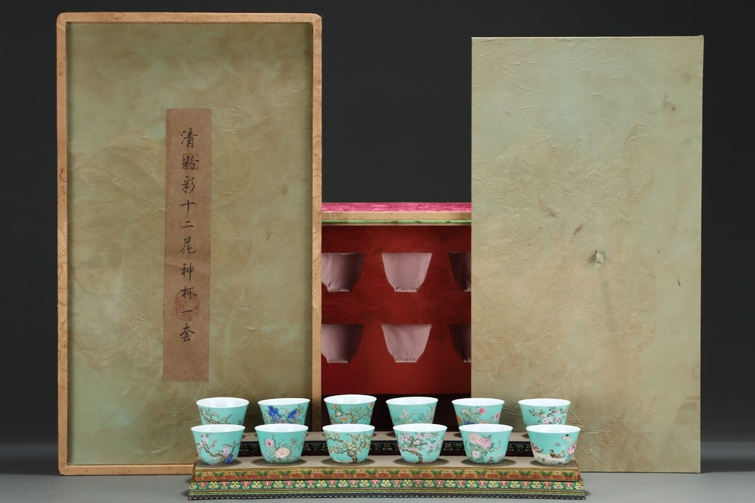 A Set of Fine Famille-Rose Flower Pattern with poem Cup: A Set of Fine Famille-Rose Flower Pattern with poem Cup Qing Dynasty, China Yongzheng Six-character Mark Size:4.8cmx6.5cm (The Dimensions Of All Batches Are Manually Measured.If You Need More