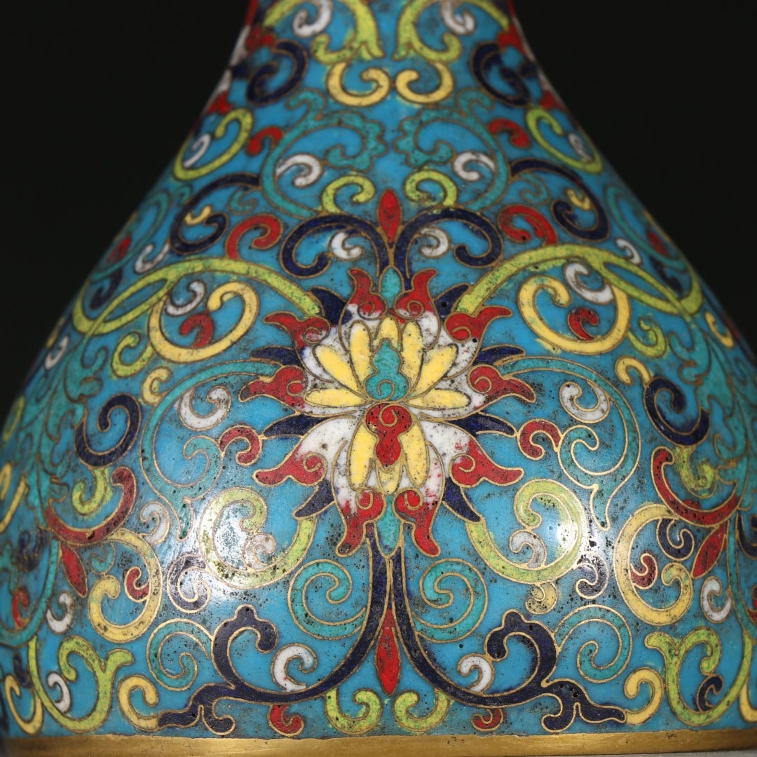 An Exquisite Cloisonne Lotus Pattern Vase - 7