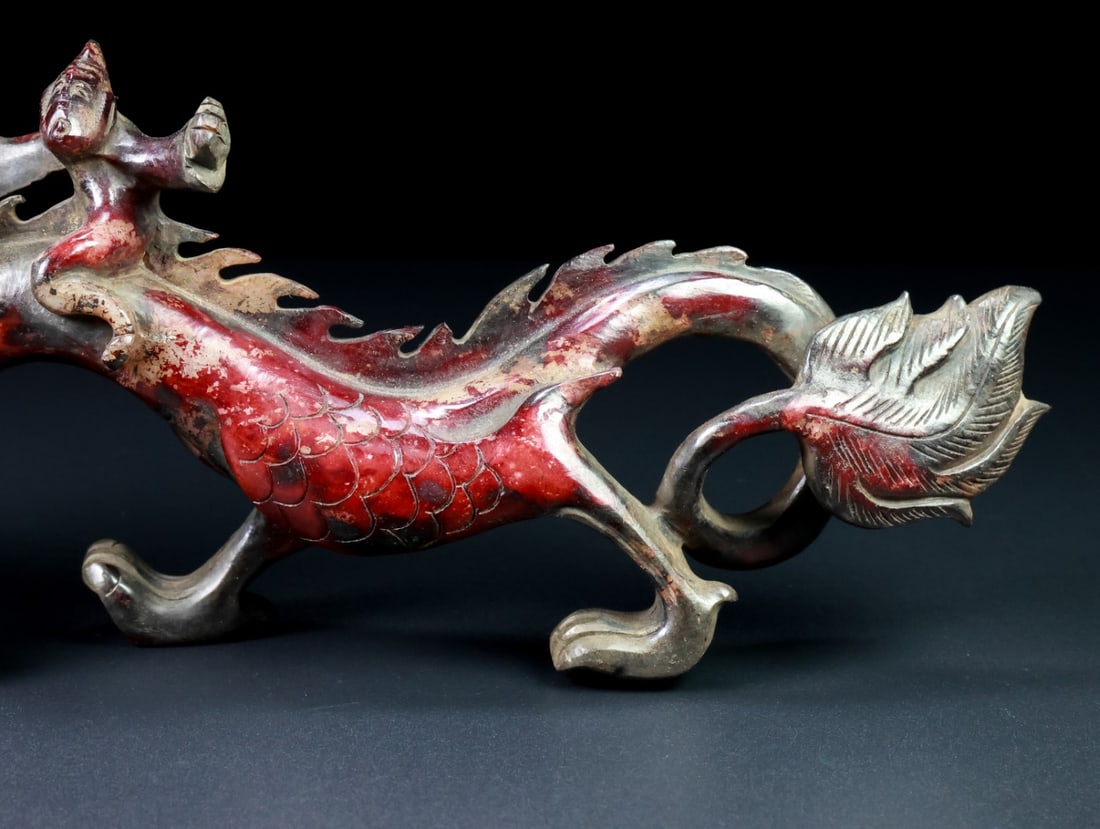 An Exquisite White Jade Dragon Ornament - 5