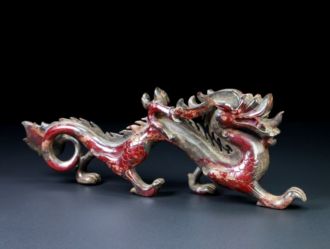 An Exquisite White Jade Dragon Ornament - 8