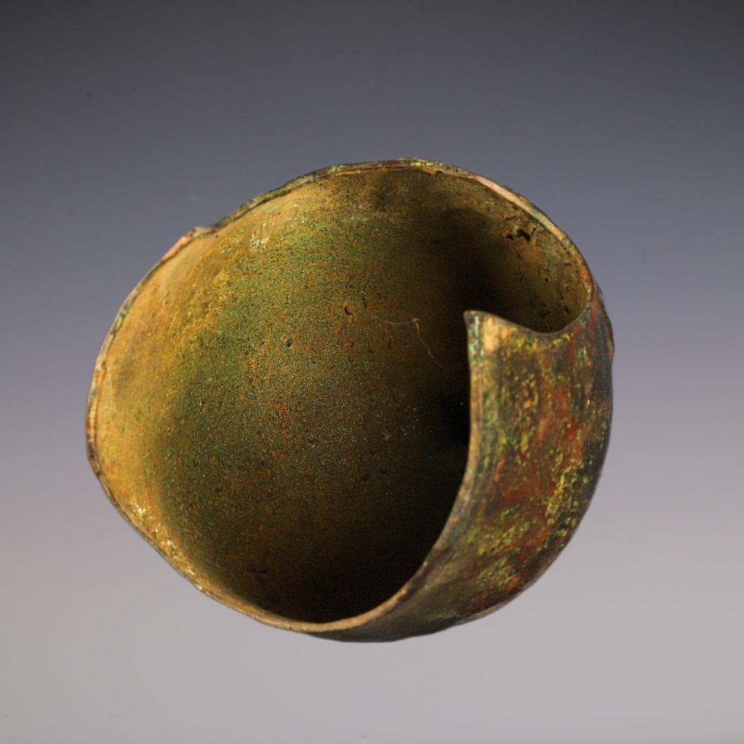 An Exquisite Bronze Beast-Face Pattern Helmet - 9