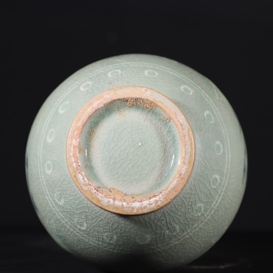 An Exquisite Celadon Crane Pattern Vase - 9