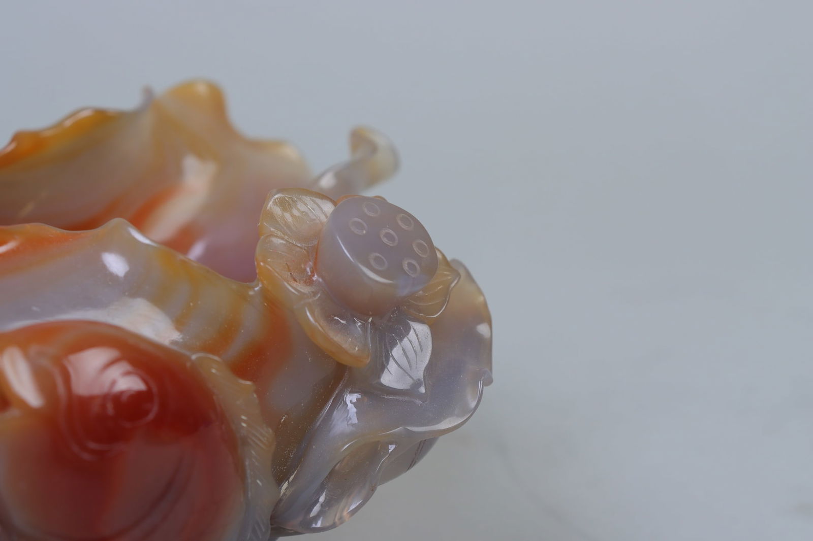 An Exquisite Agate Fish Pattern Brush Washer - 2