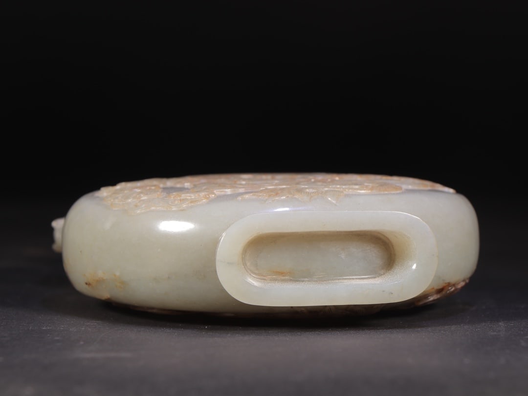 An Exquisite White Jade Dragon Pattern Double-Ears Vase - 8