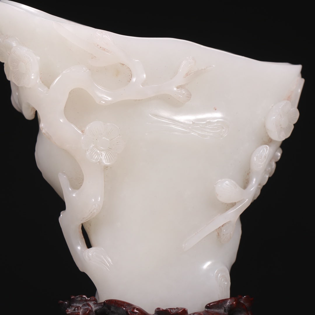 An Exquisite White Jade Flower Pattern Cup - 2