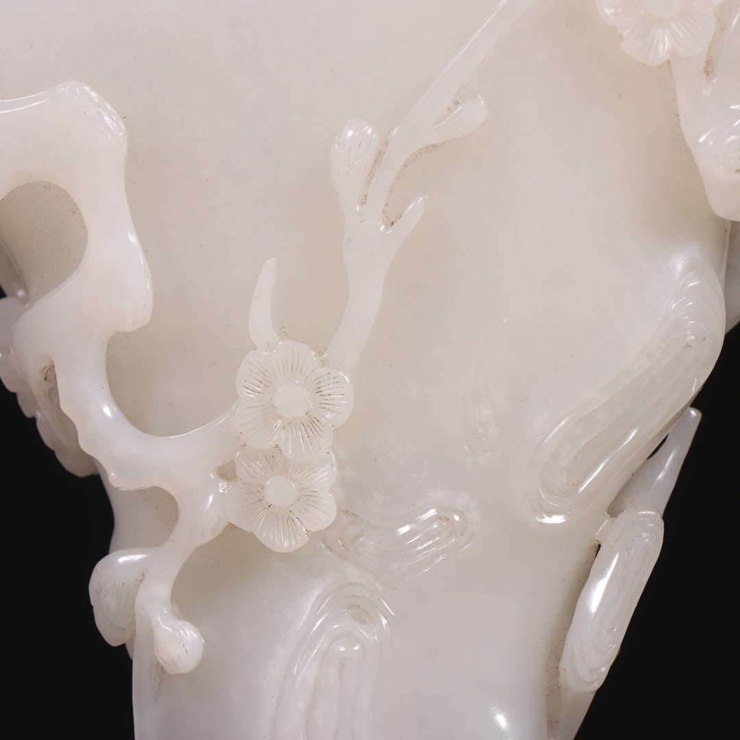 An Exquisite White Jade Flower Pattern Cup - 6