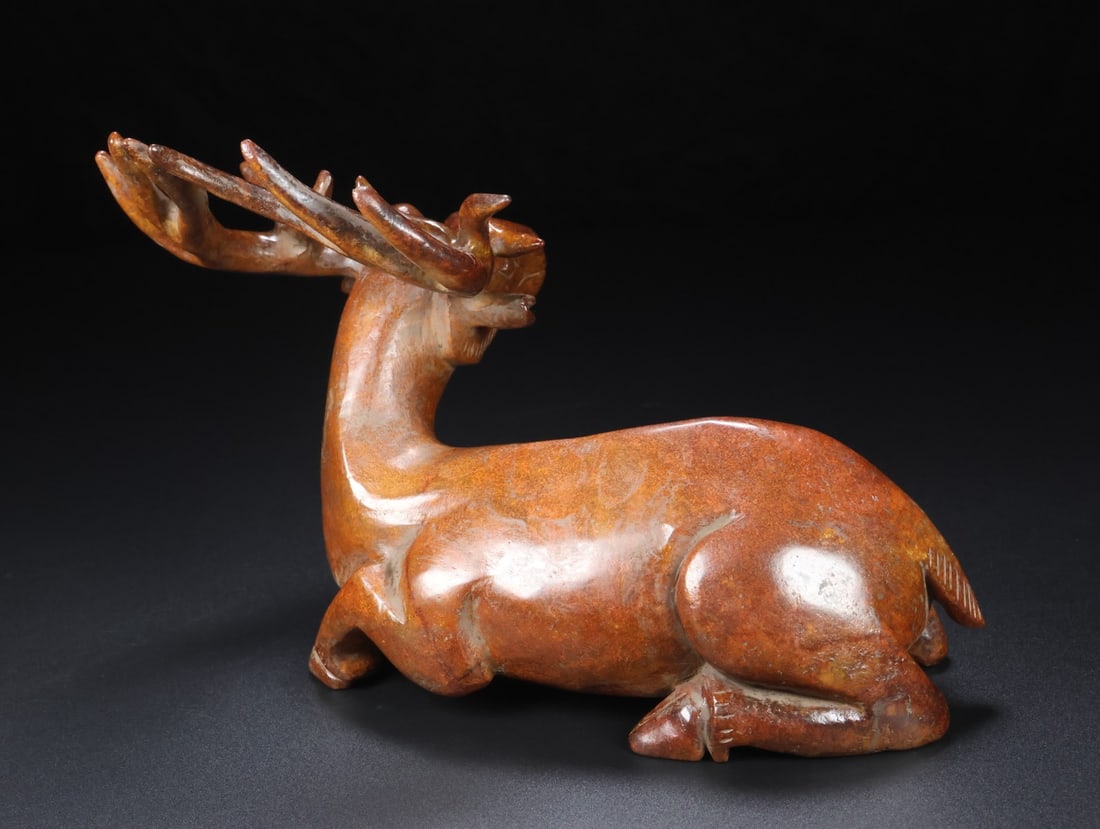 An Exquisite White Jade Deer Ornament - 6