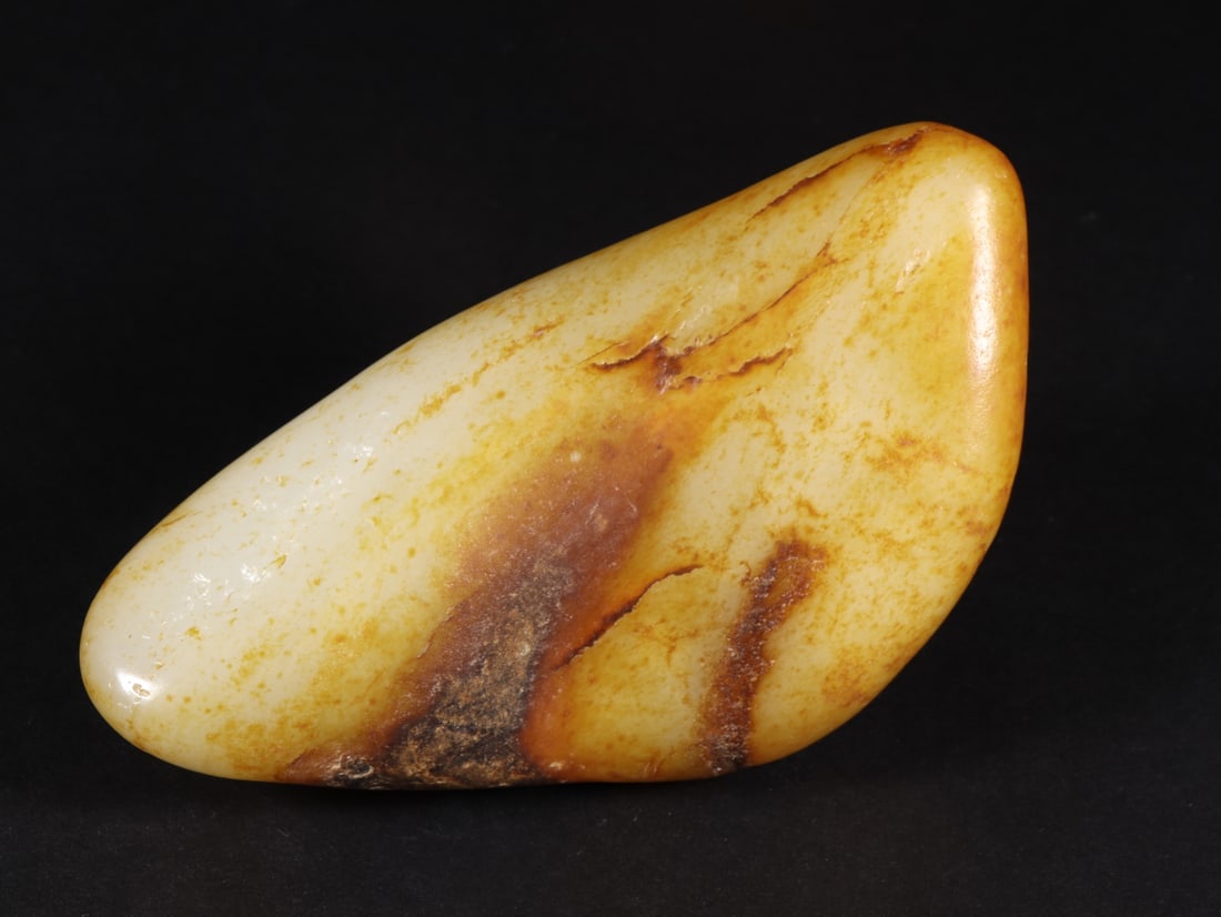 An Exquisite White Jade Ornament - 6