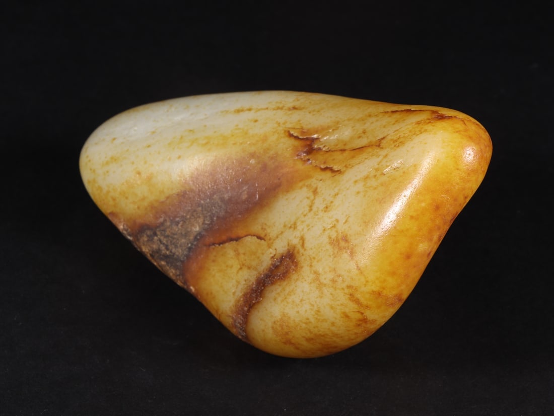 An Exquisite White Jade Ornament - 7