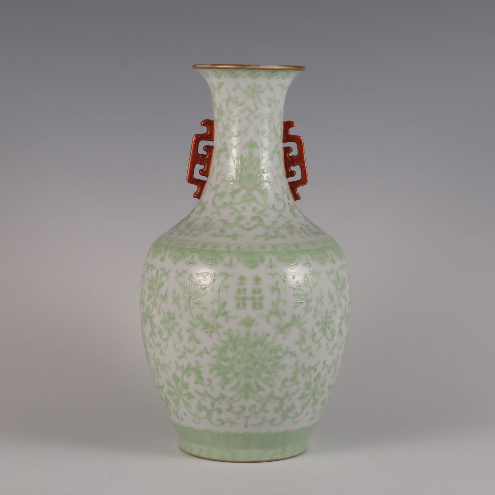 An Exquisite Green Ground Lotus Pattern Double-Ears Vase - 3
