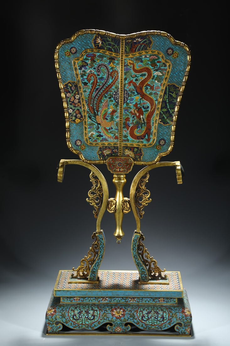 An Exquisite Cloisonne Dragon and Phoenix Pattern Lotus Pattern Ornament - 2