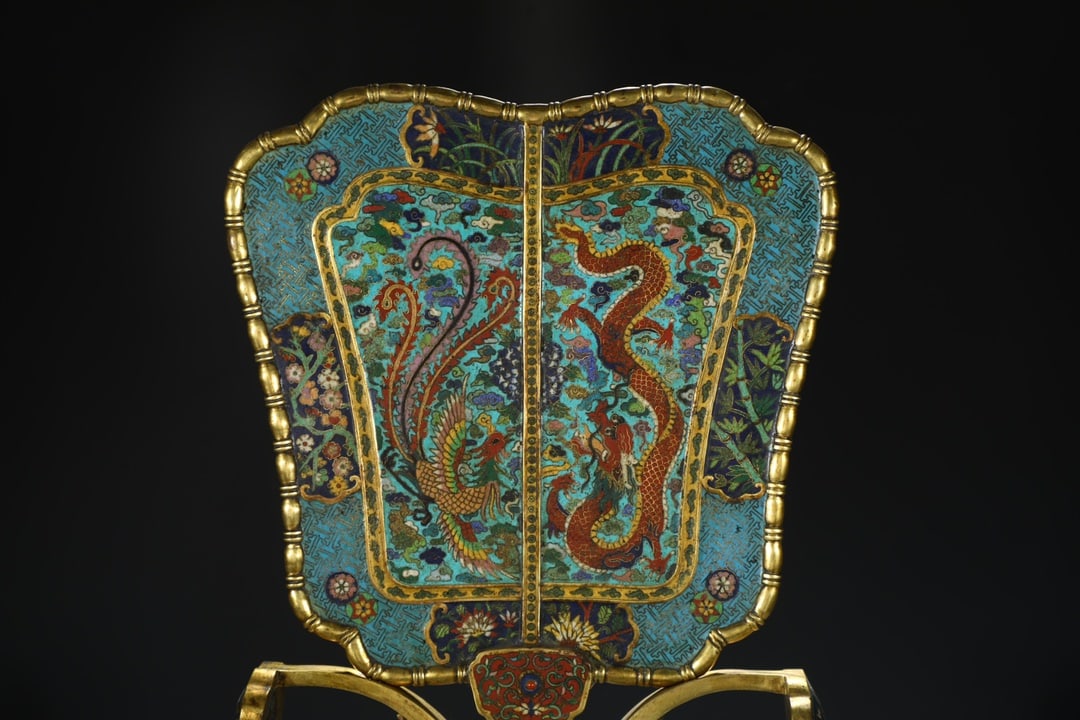 An Exquisite Cloisonne Dragon and Phoenix Pattern Lotus Pattern Ornament - 5