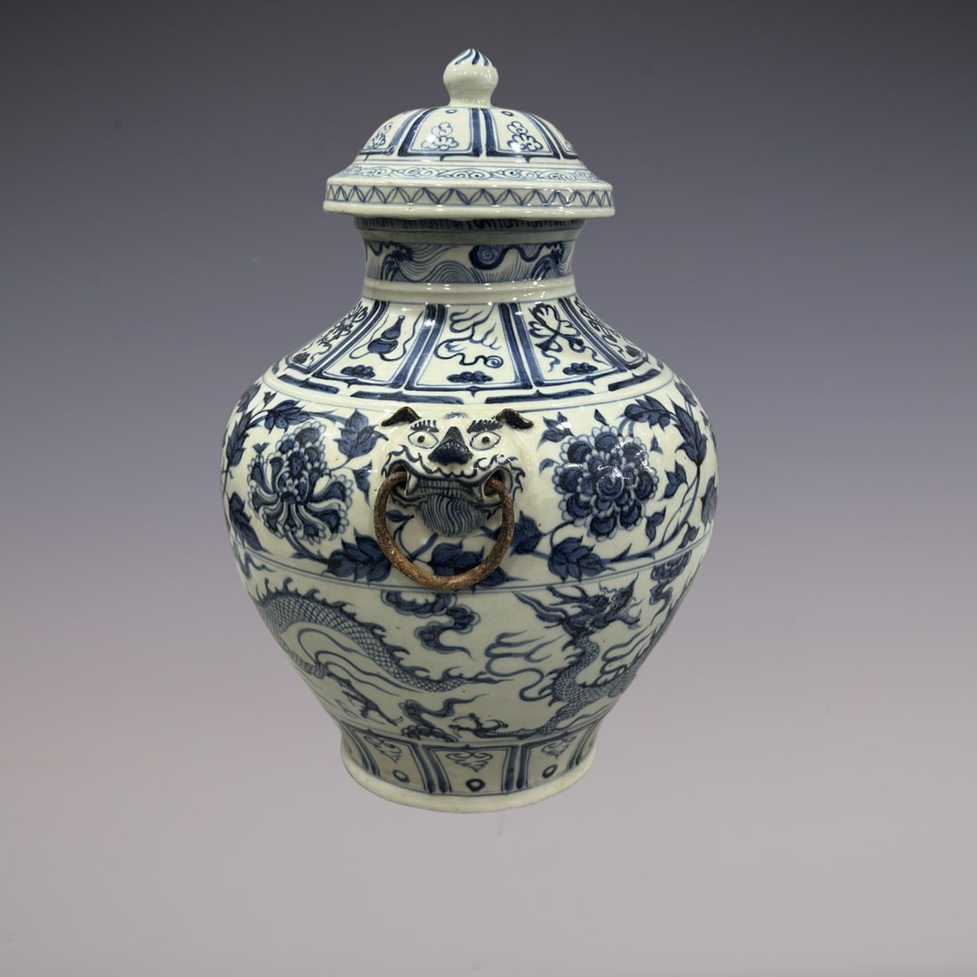 An Exquisite Blue and White Lotus Pattern Dragon Pattern Double-Ears Jar - 3
