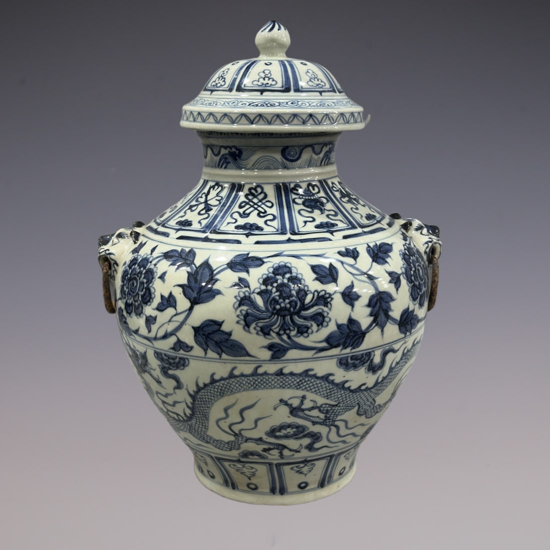An Exquisite Blue and White Lotus Pattern Dragon Pattern Double-Ears Jar - 4