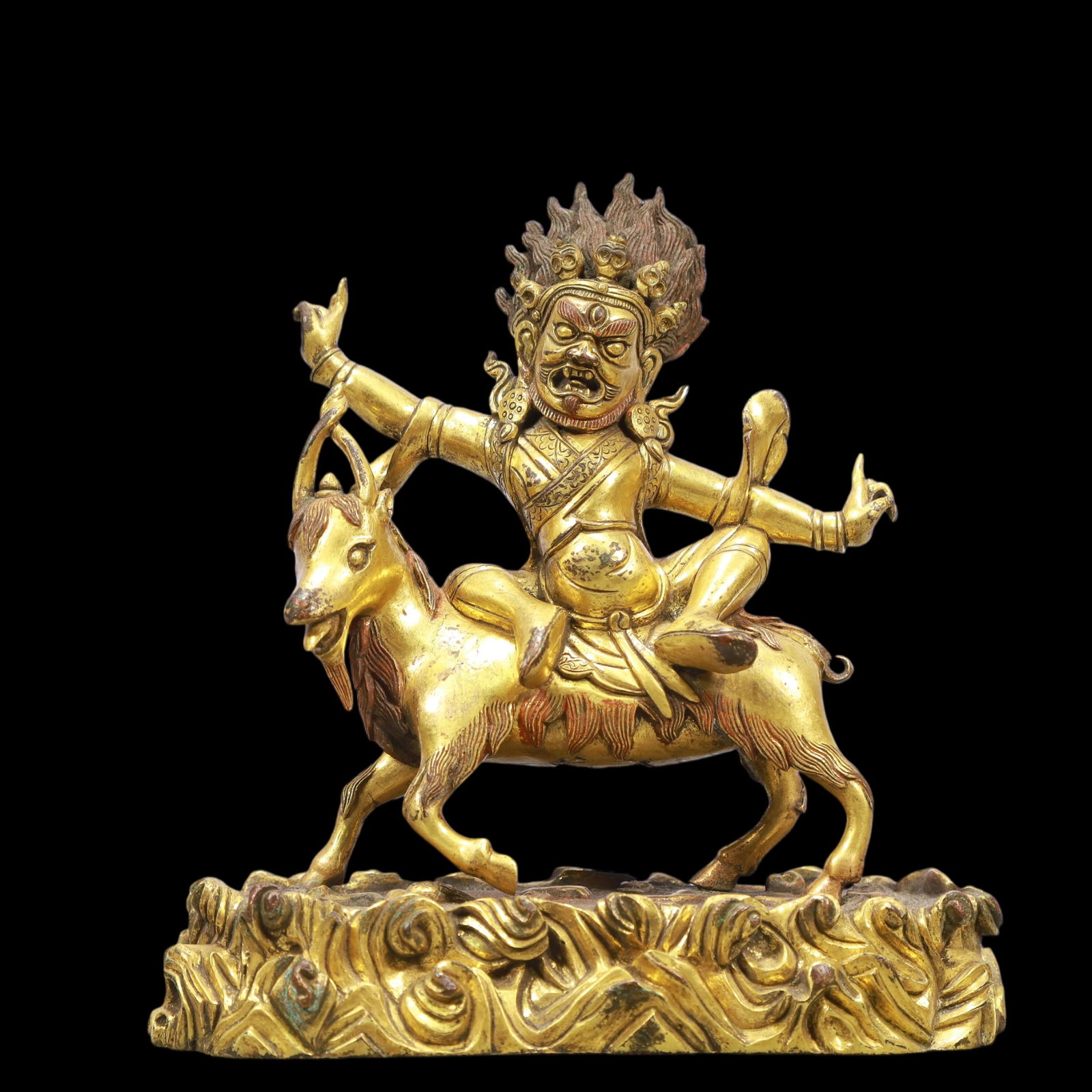 A Exquisite Gilt Bronze Statue of Vajra: A Exquisite Gilt Bronze Statue of Vajra Ming Dynasty, China Size:16cmx7cmx16cm Weight:1500g (The Dimensions Of All Batches Are Manually Measured.If You Need More Detailed Information, Please