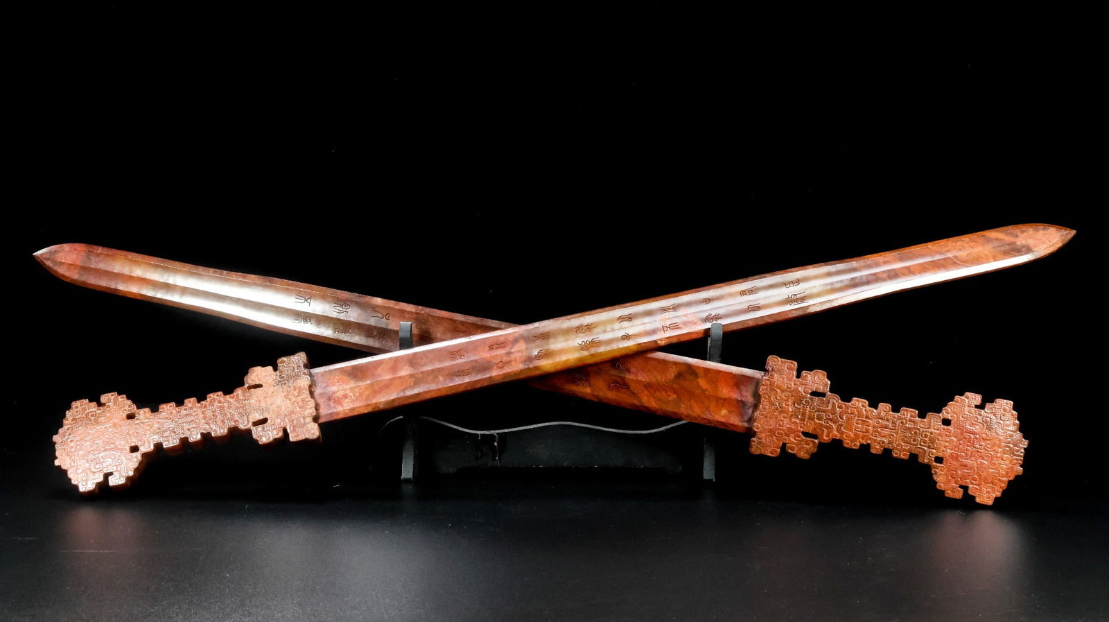 A Pair of Exquisite White Jade Sword Ornament: A Pair of Exquisite White Jade Sword Ornament Han Dynasty, China Size:73.5cmx7.3cmx1.5cm Weight:1.512kg (The Dimensions Of All Batches Are Manually Measured.If You Need More Detailed Information,