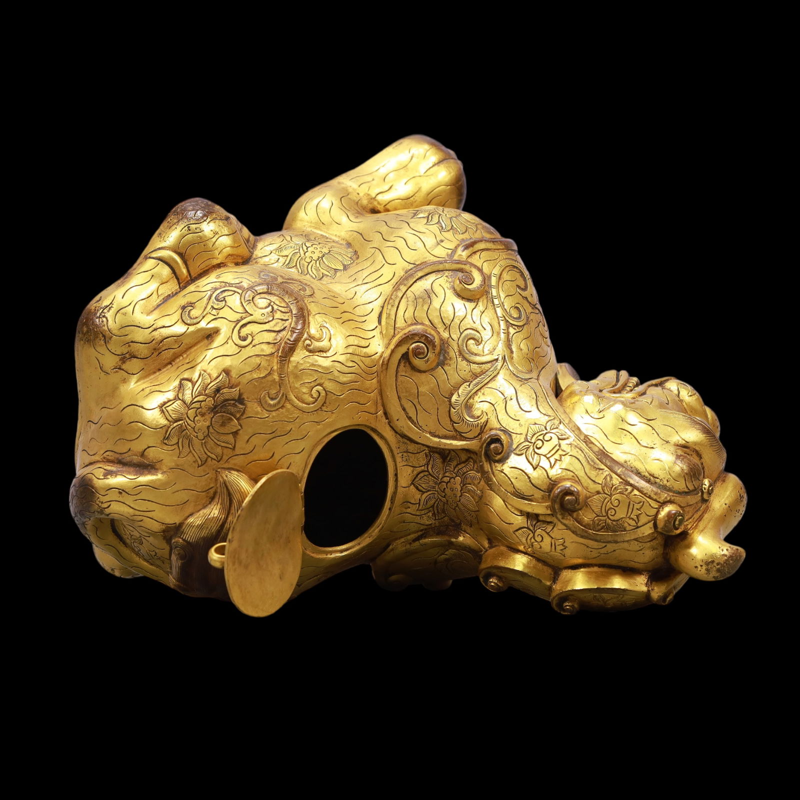 A Exquisite Gilt Bronze Auspicious Beast - 8