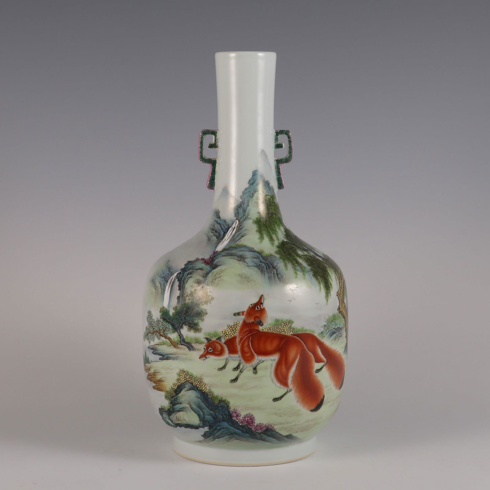 An Exquisite Enamel Animal Pattern Landscape Pattern with poem Double-Ears Vase: An Exquisite Enamel Animal Pattern Landscape Pattern with poem Double-Ears Vase Qing Dynasty, China Yongzheng Six-character Mark Size:34.6cmx17cm (The Dimensions Of All Batches Are Manually Measured.I