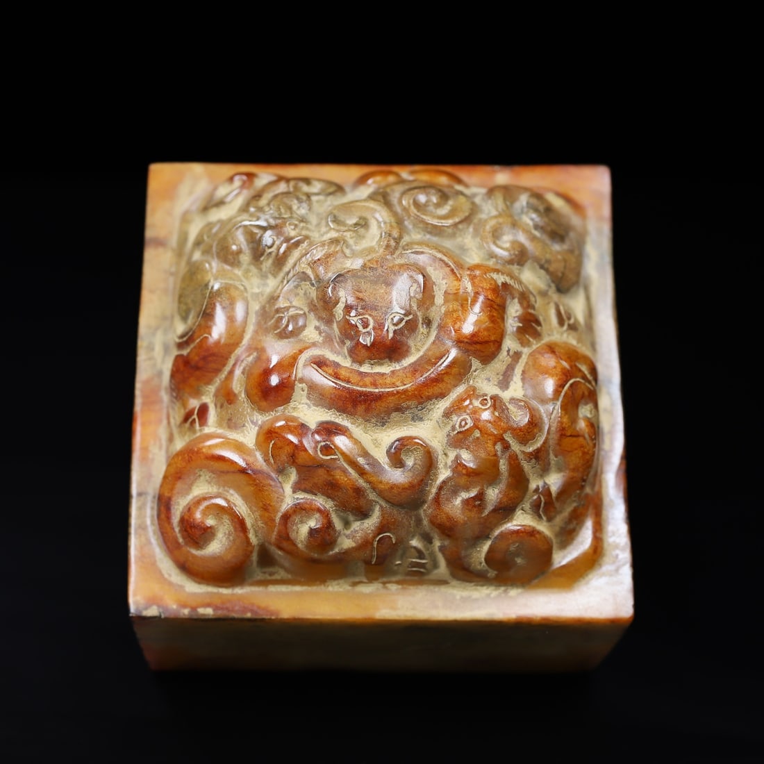 An Exquisite White Jade Dragon Pattern Seal - 3
