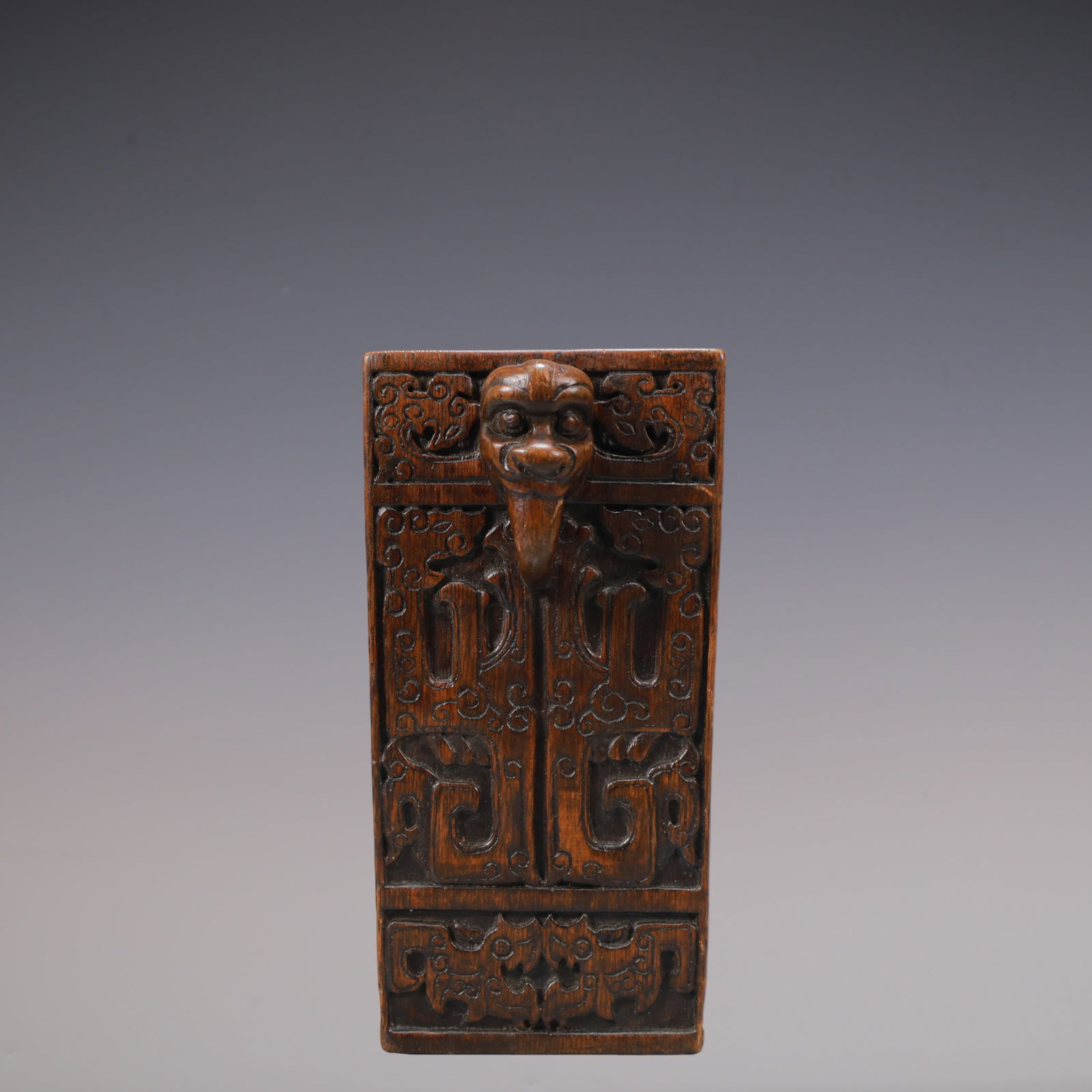 A Exquisite Eaglewood Beast-Face Pattern Double-Ears Brush Pot - 5