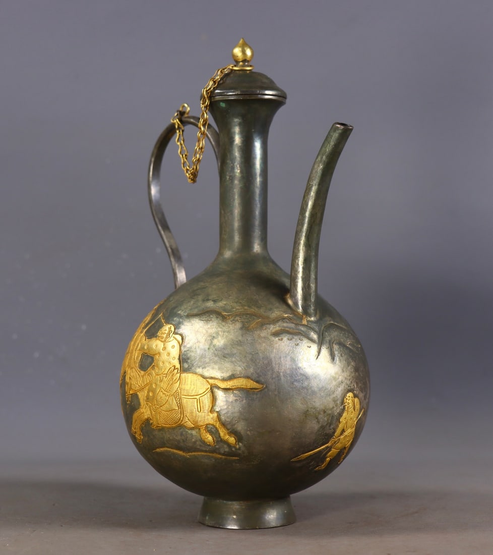 An Exquisite Gilt Bronze Hunting Pattern Ewer - 2
