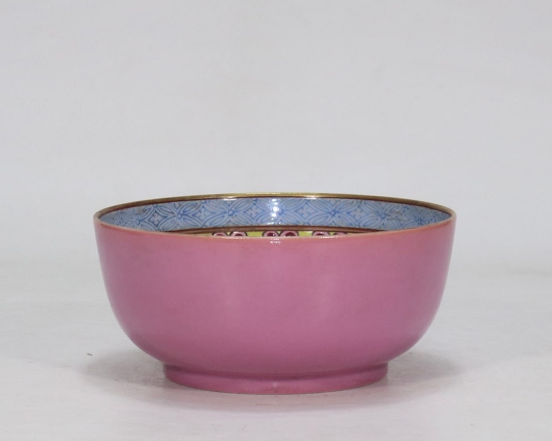 An Exquisite Enamel Ruby Red-Glazed Flower Pattern Bowl - 2