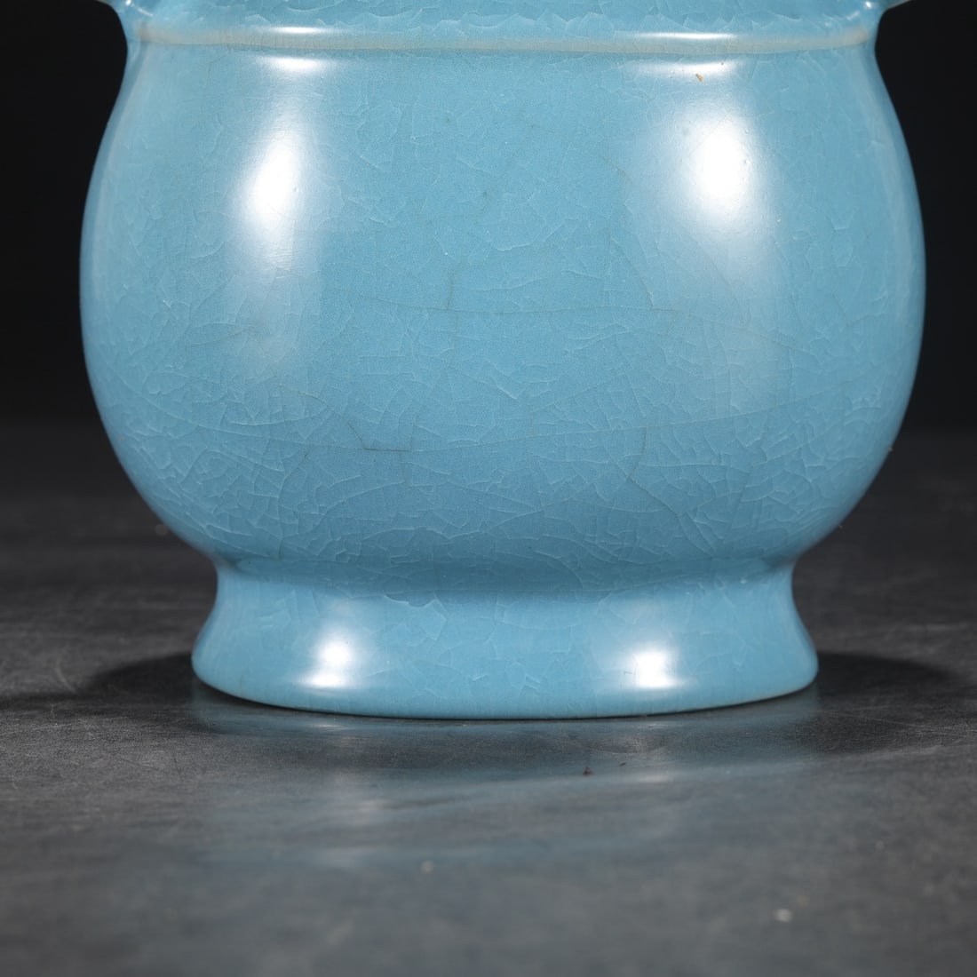 An Exquisite Ru yao Double-Ears Vase - 9