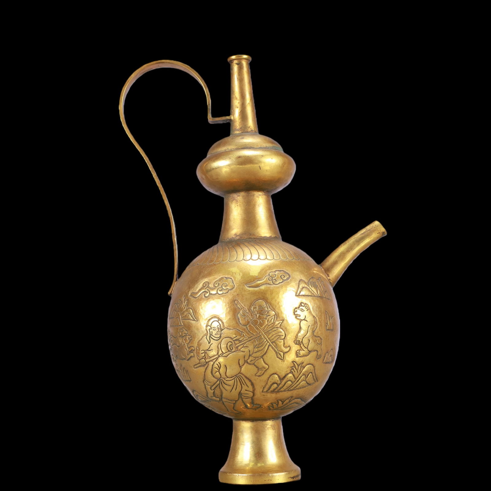 A Exquisite Gilt Bronze Character and Story Pattern Ewer: A Exquisite Gilt Bronze Character and Story Pattern Ewer Qing Dynasty, China Size:17cmx11cmx31cm Weight:650g (The Dimensions Of All Batches Are Manually Measured.If You Need More Detailed