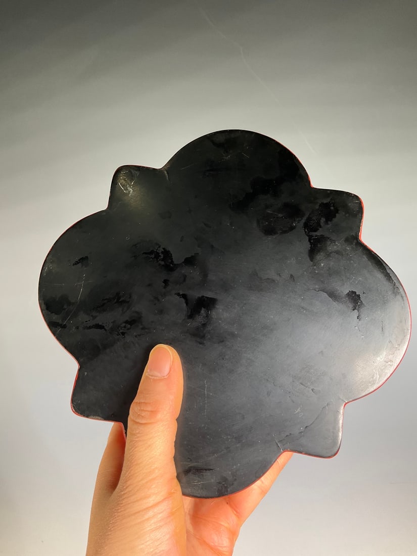 An Exquisite Carved Red Lacquer Flower Pattern Box - 6