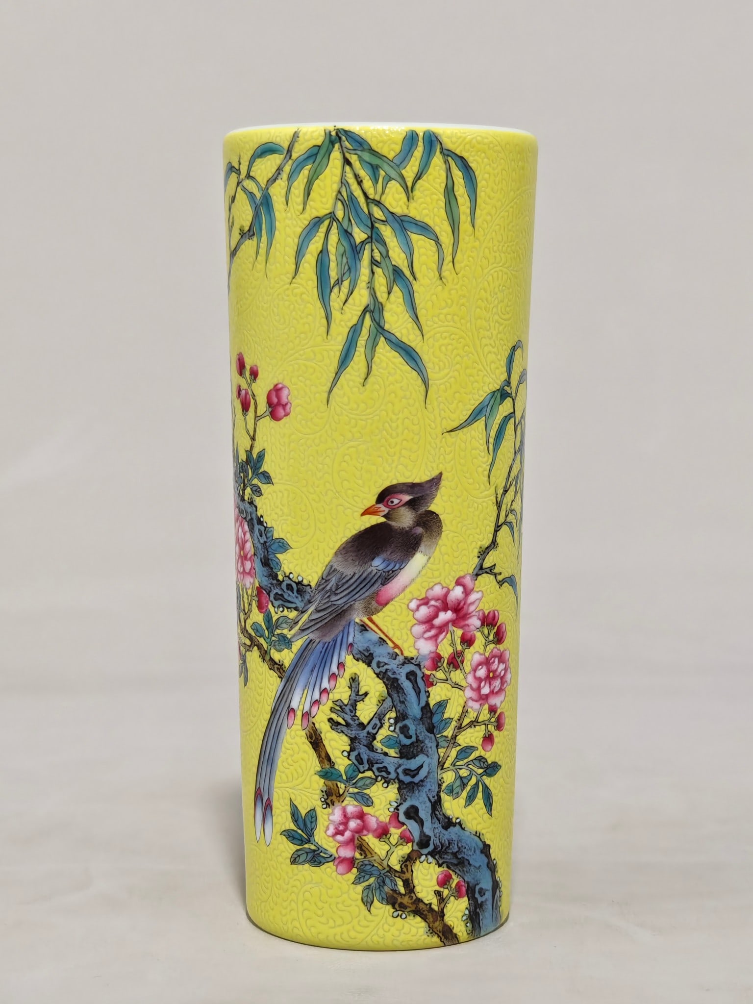 An Exquisite Enamel Flower and Bird Pattern with poem Incense Tube: An Exquisite Enamel Flower and Bird Pattern with poem Incense Tube Qing Dynasty, China Yongzheng Four-character Mark Size:15.3cmx5.9cm (The Dimensions Of All Batches Are Manually Measured.If You