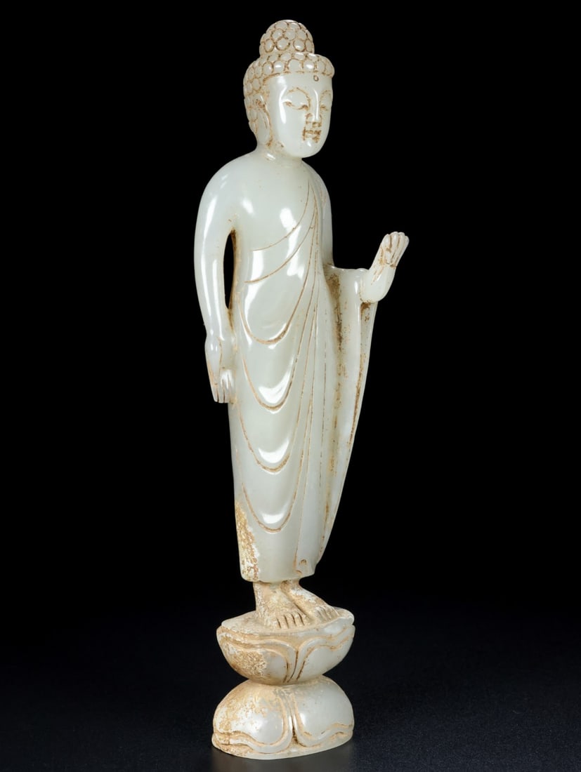 An Exquisite White Jade Buddha Statue - 2