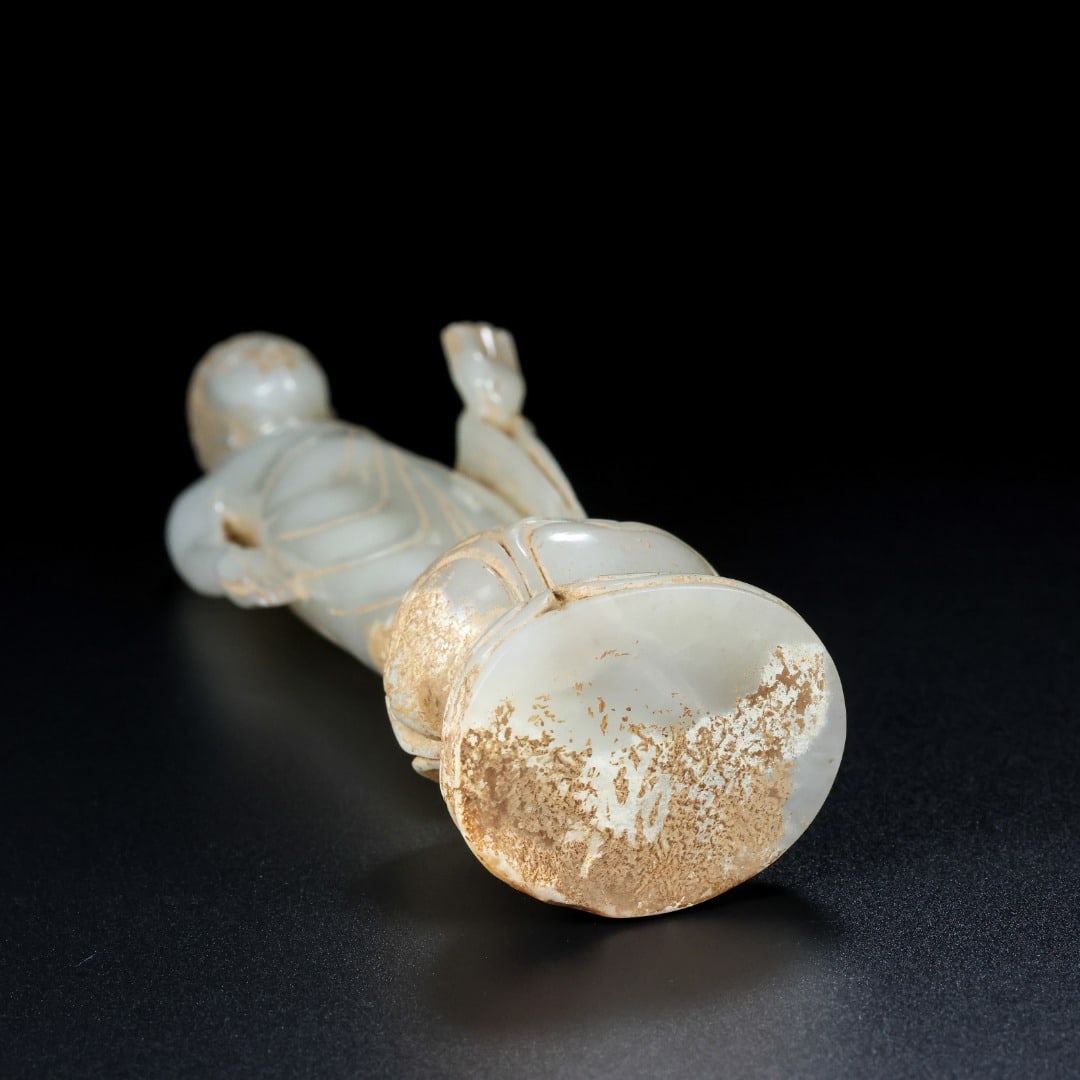 An Exquisite White Jade Buddha Statue - 9