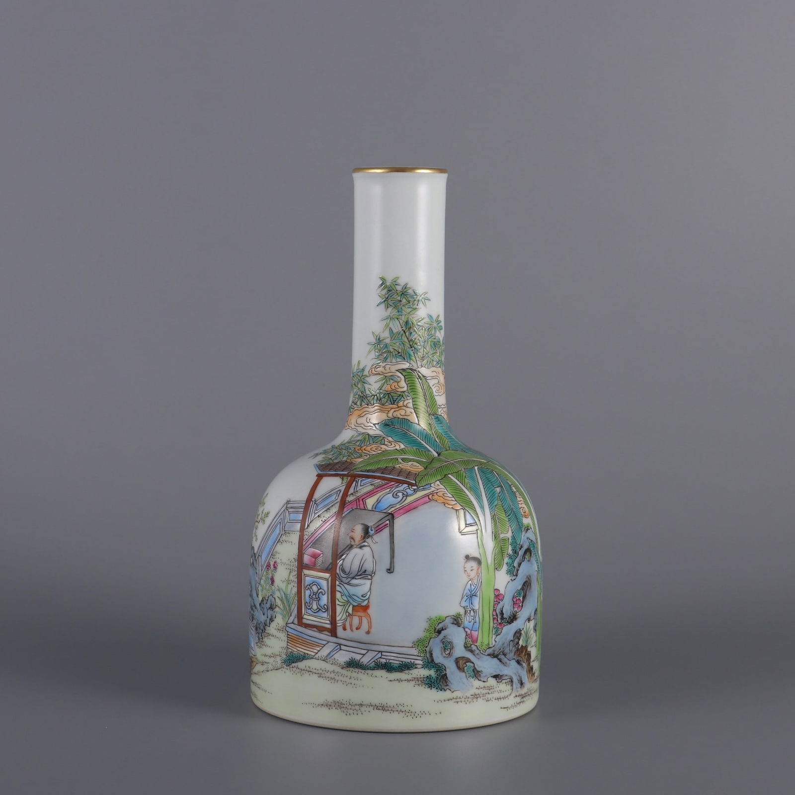 An Exquisite Enamel Character and Story Pattern with poem Vase: An Exquisite Enamel Character and Story Pattern with poem Vase Qing Dynasty, China Yongzheng Six-character Mark Size:19cmx9.5cm (The Dimensions Of All Batches Are Manually Measured.If You Need More