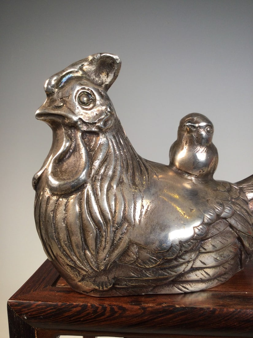 An Exquisite Silver Rooster Ornament - 2