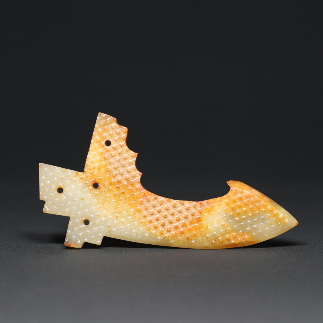 An Exquisite White Jade Ornament - 2