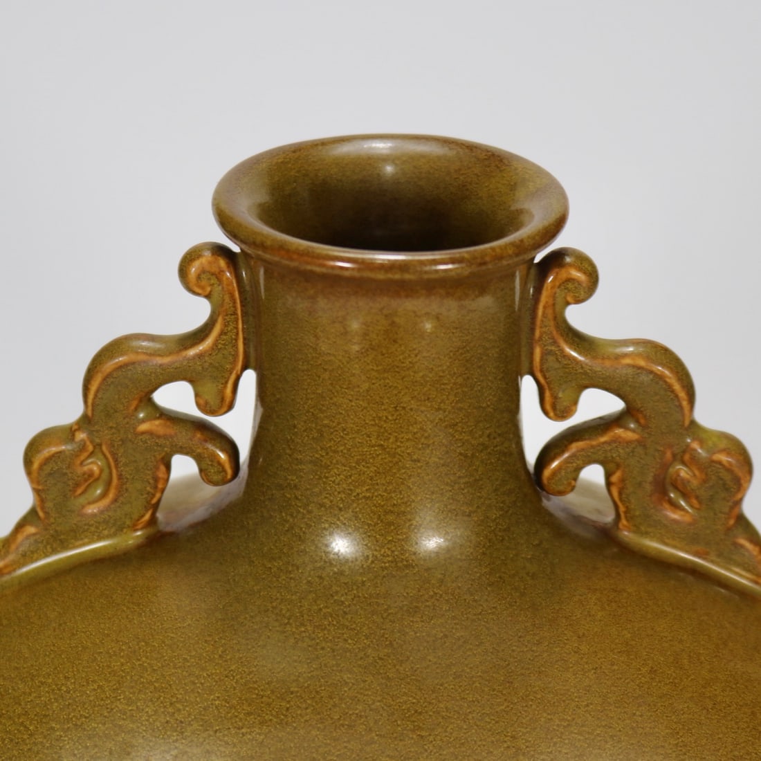 An Exquisite Teadust Glazed Double-Ears Vase - 4