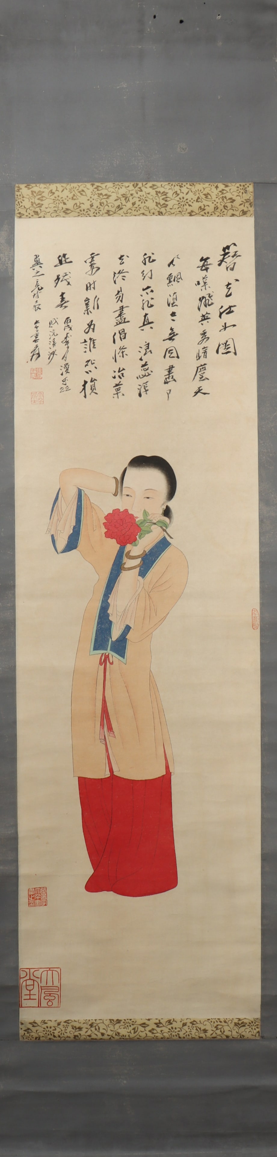 A Chinese Vertical Scroll Ink Painting of Woman on Paper: A Chinese Vertical Scroll Ink Painting of Woman on Paper Zhang daqian Size:111cmx33cm (The Dimensions Of All Batches Are Manually Measured.If You Need More Detailed Information, Please Contact Our