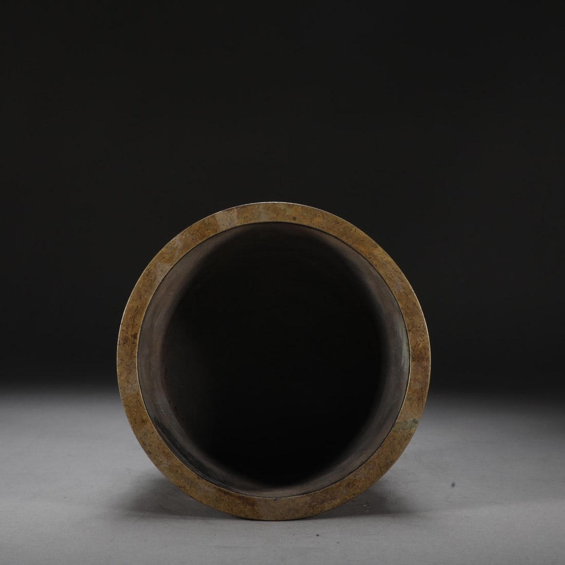 An Exquisite Bronze Tripod Censer - 3