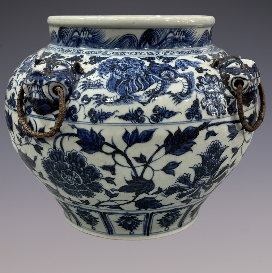 An Exquisite Blue and White Lotus Pattern Kylin Pattern Jar - 6
