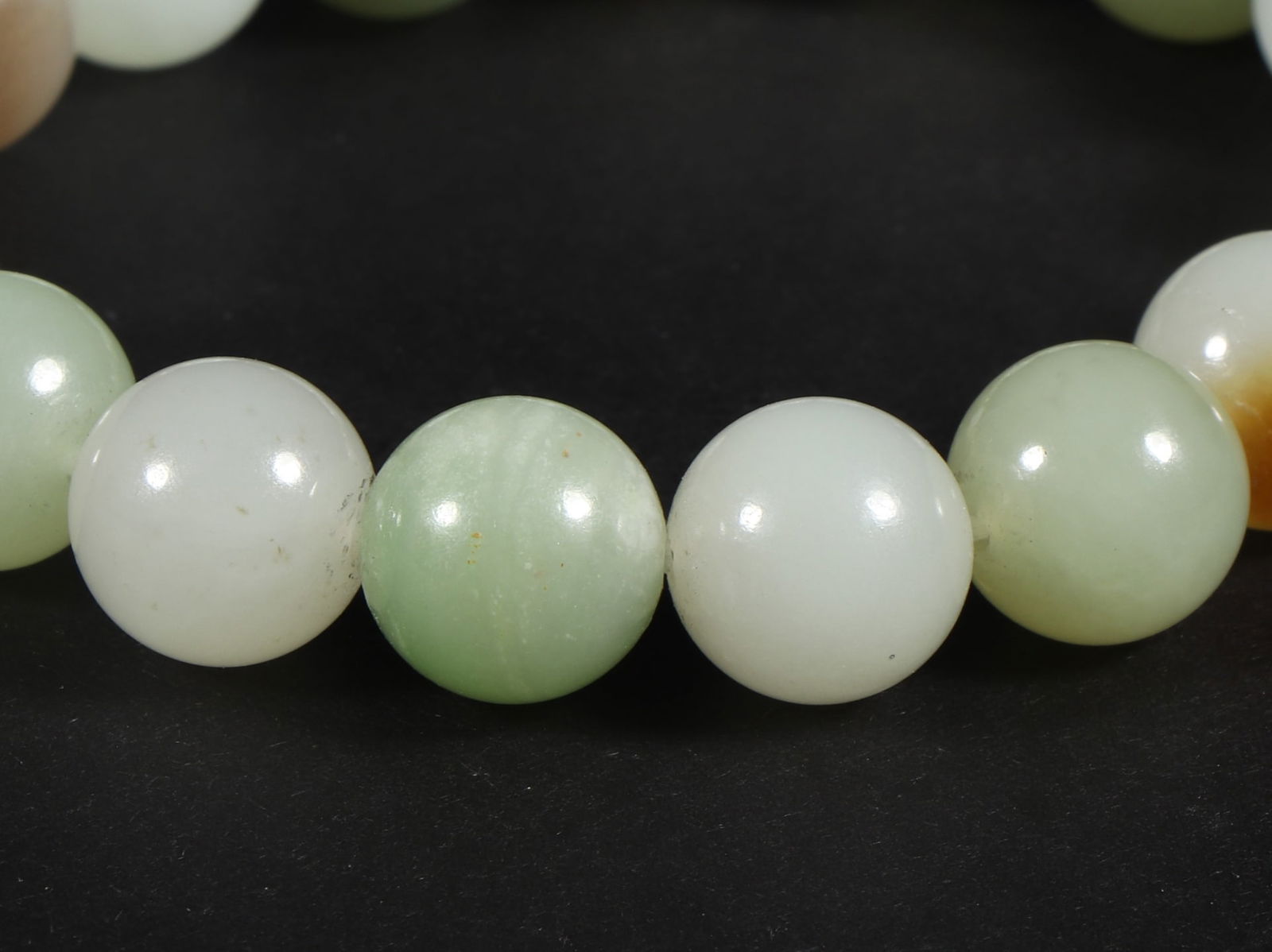 An Exquisite White Jade Bracelets - 5