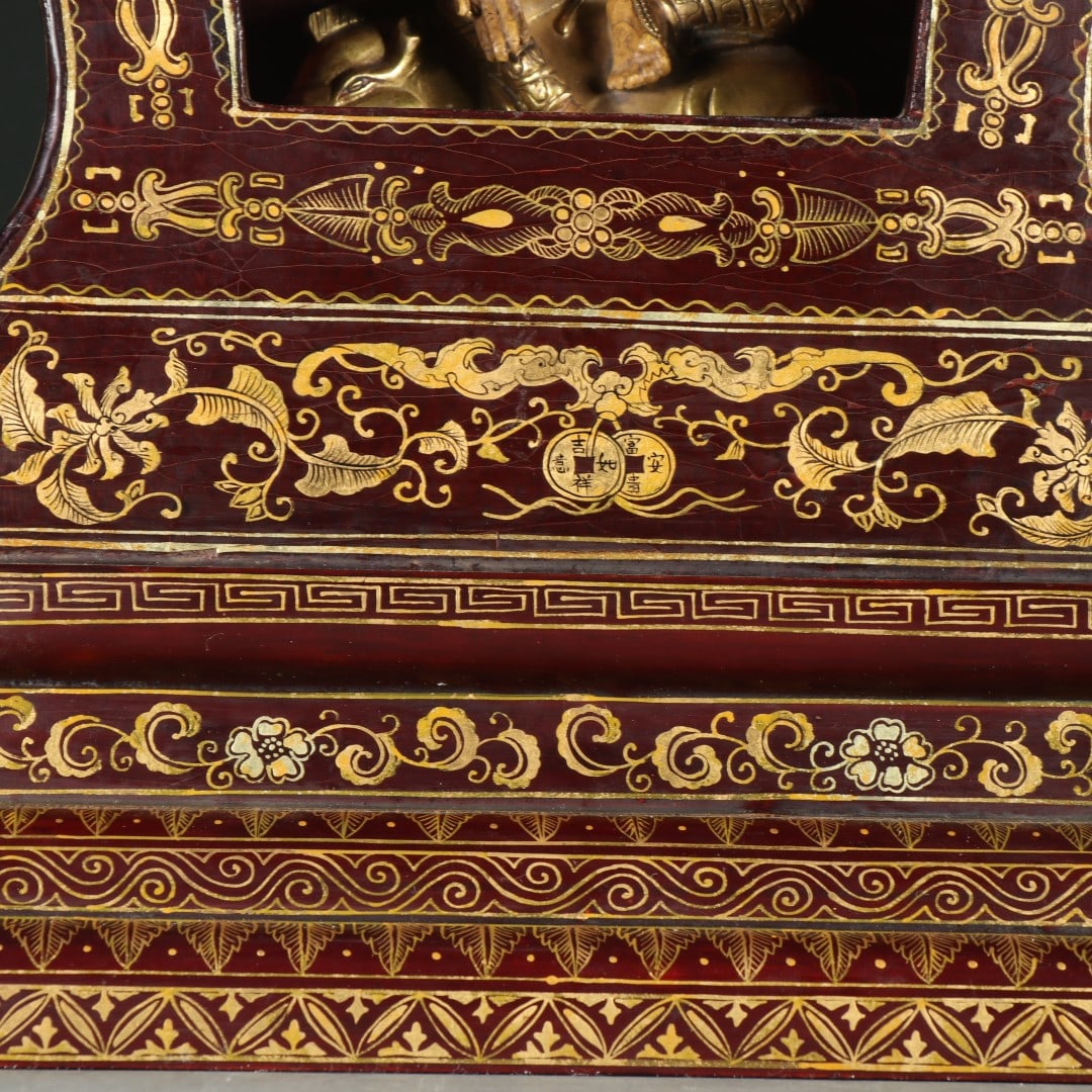 An Exquisite Bronze Gilt Niche - 3