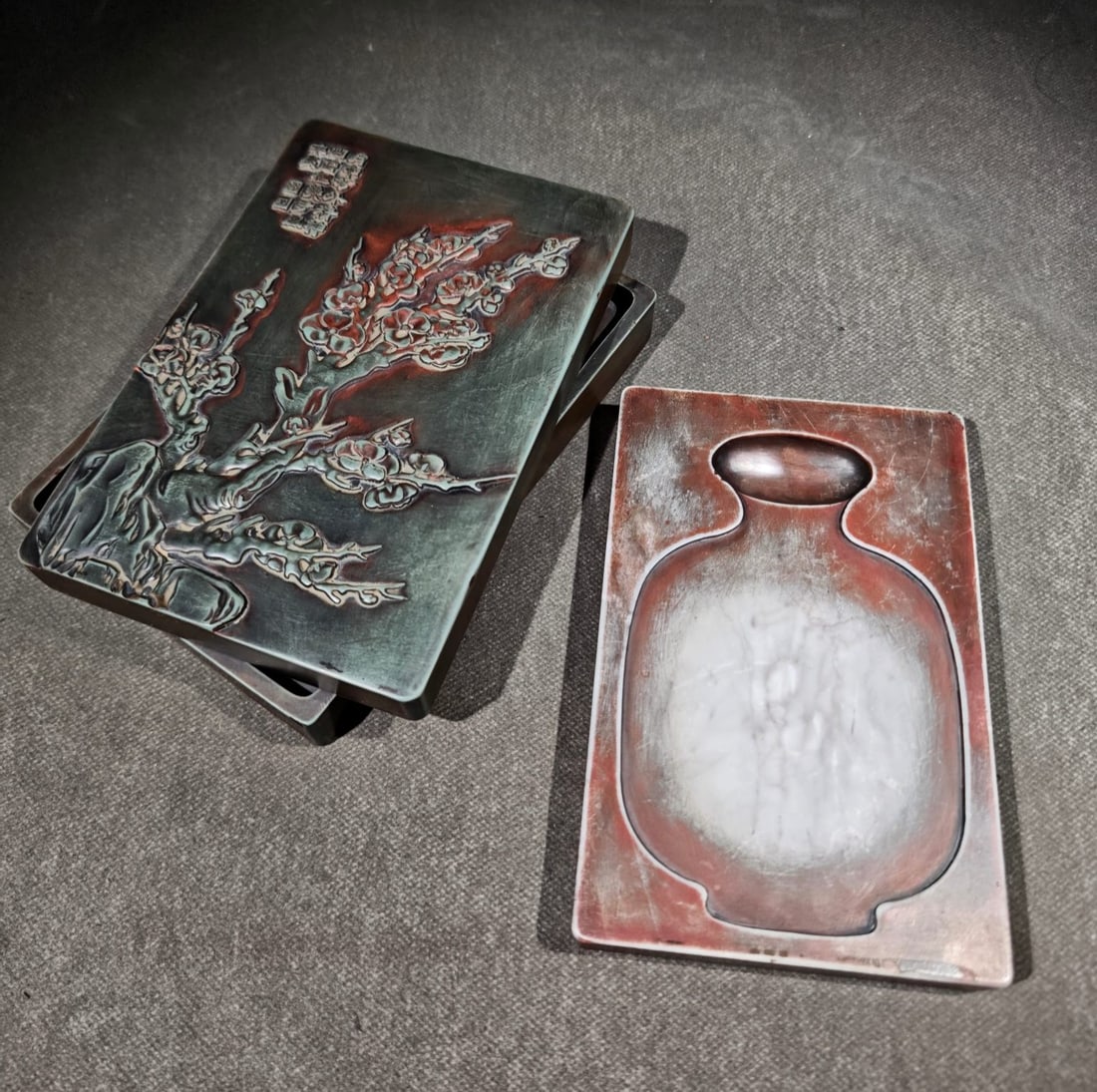 An Exquisite Flower Pattern with poem Inkstone - 2