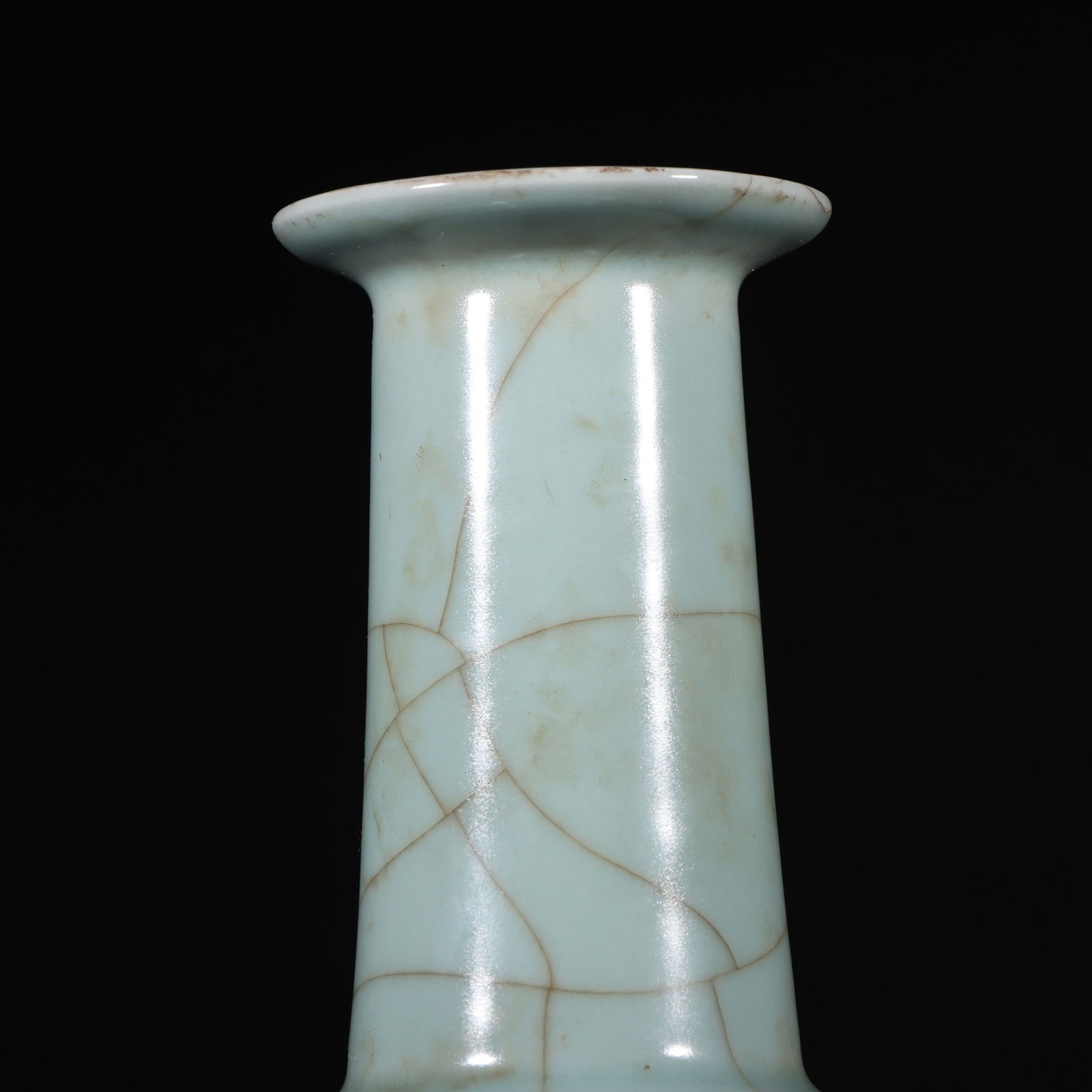An Exquisite Longquan yao Vase - 3