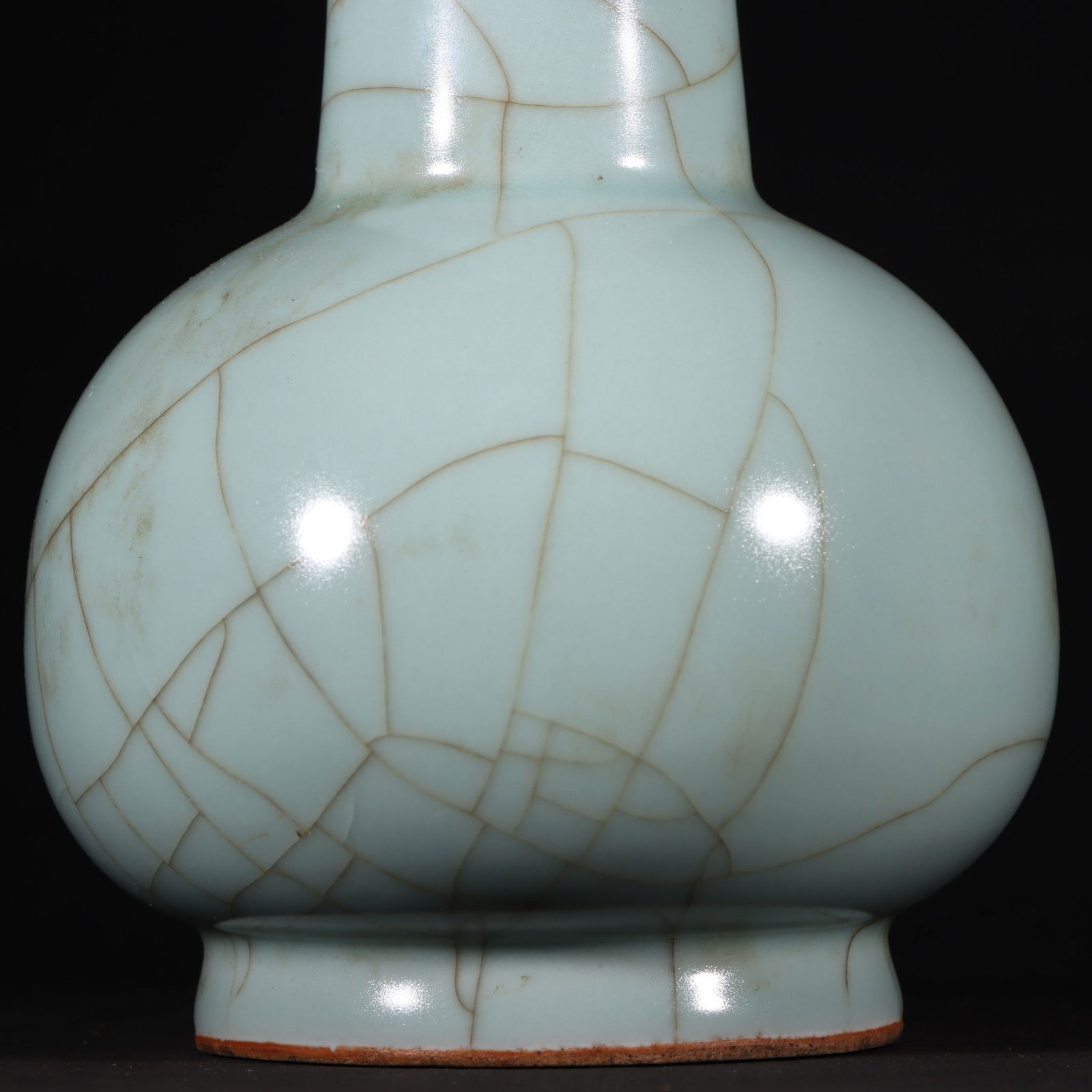 An Exquisite Longquan yao Vase - 4