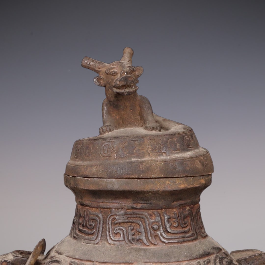 An Exquisite Bronze Dragon Pattern Double-Ears Vase - 2