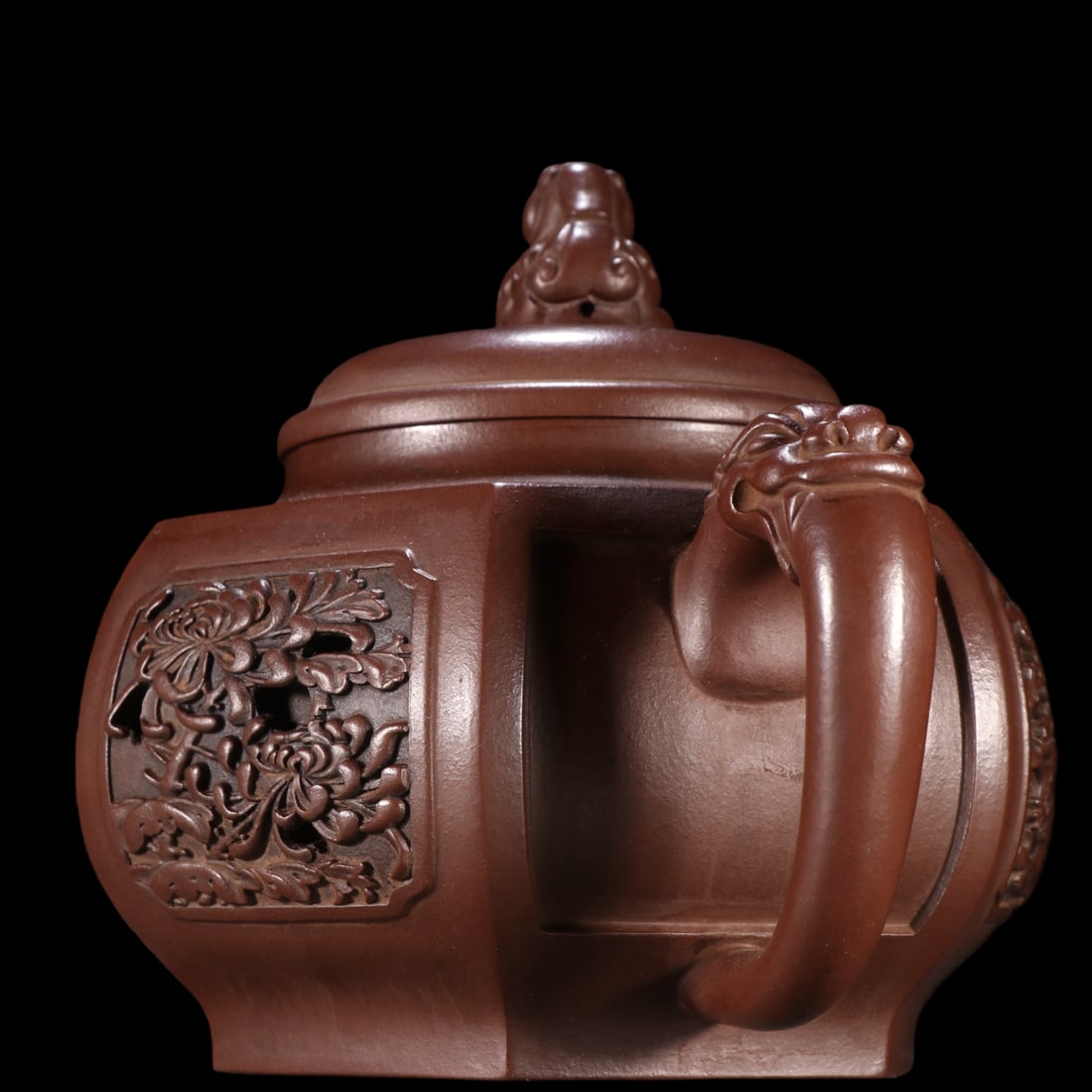 An Exquisite Purple Sands Flower Pattern Teapot - 4